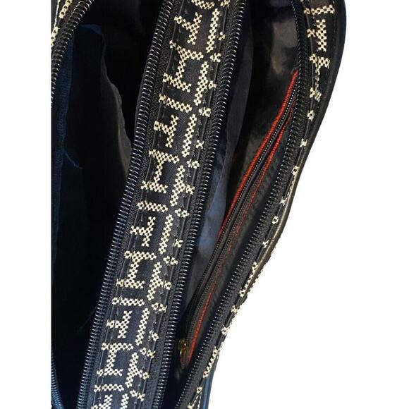 Tommy Hilfiger Crossbody Monogram Dual Zip Pocket Shoulder Bag Black White - Picture 4 of 10